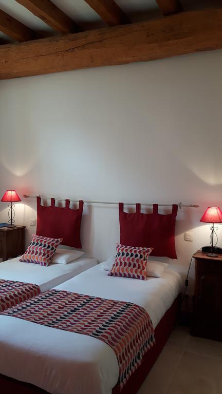Hotel Du Donjon Aulnay  Kültér fotó