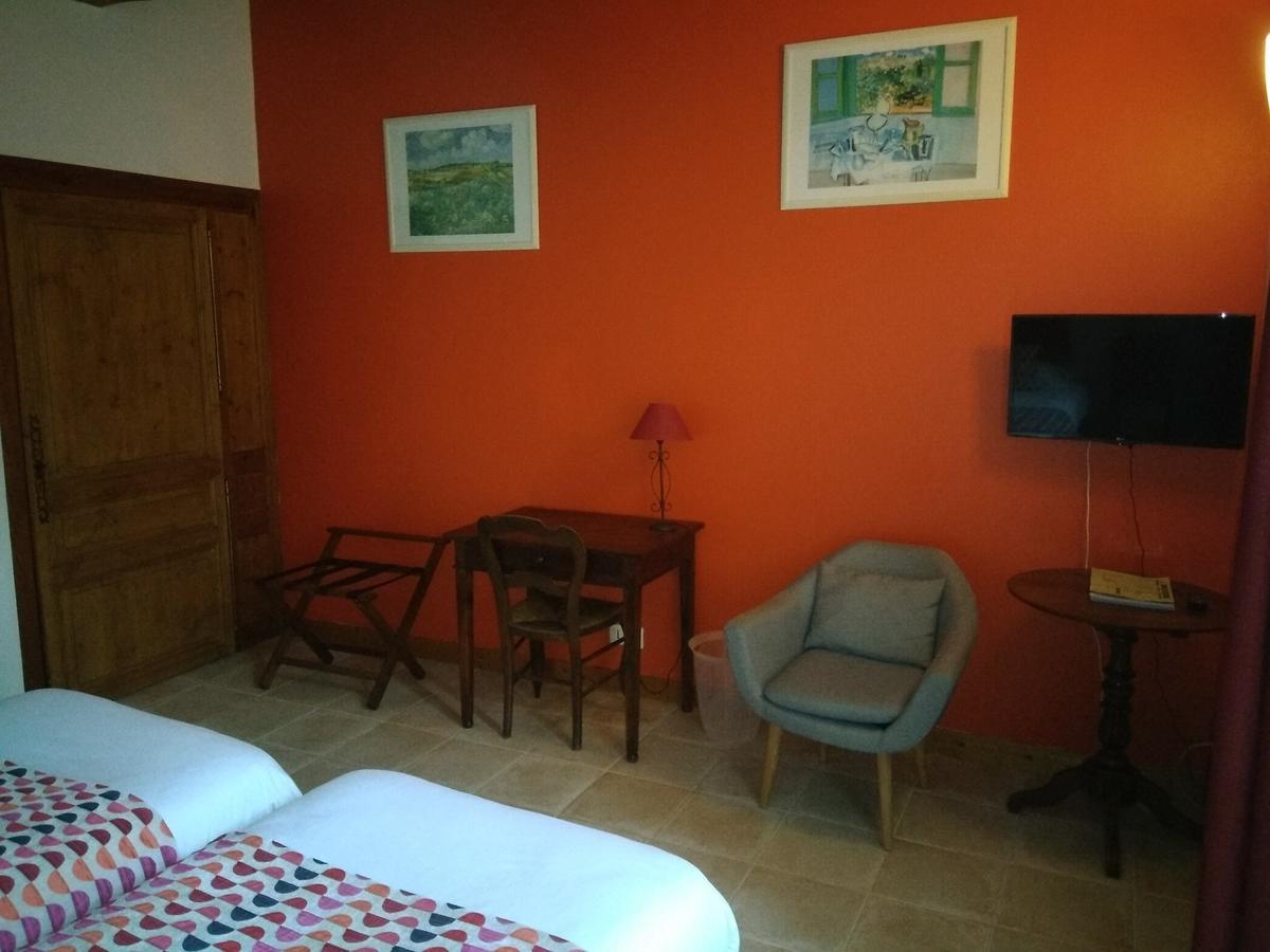 Hotel Du Donjon Aulnay  Kültér fotó